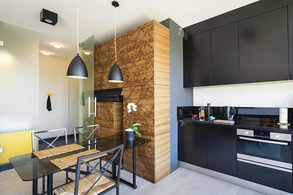 Stylish Kitchen Design Enriched With Stunning Wood Veneers